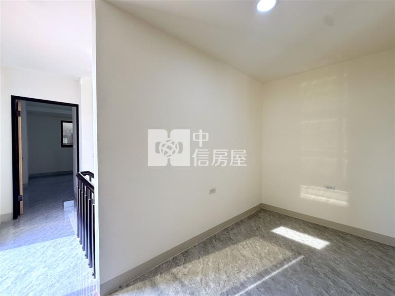 大面寬邊間匠藝車墅房屋室內格局與周邊環境