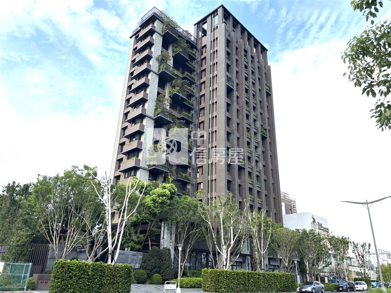 14期上階綠雙主臥雙平車尊榮三房1房屋室內格局與周邊環境