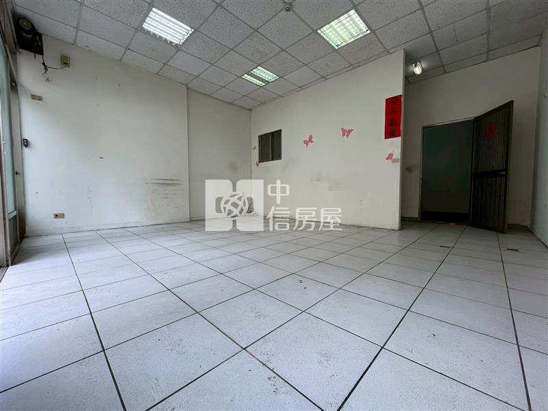 東海商圈大面寬B1+1樓店面房屋室內格局與周邊環境