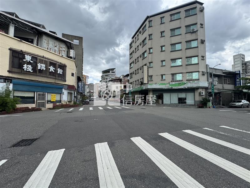 近興大角間大地坪店住房屋室內格局與周邊環境