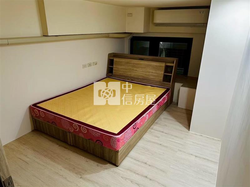 紐約時上挑高精品房屋室內格局與周邊環境