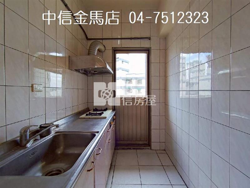 金馬大鎮幸福三房房屋室內格局與周邊環境