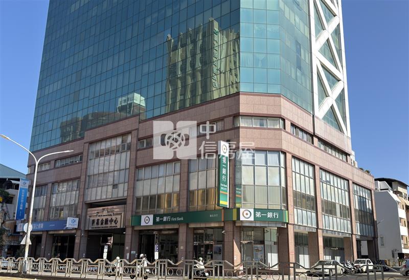 世基金融中心商辦房屋室內格局與周邊環境