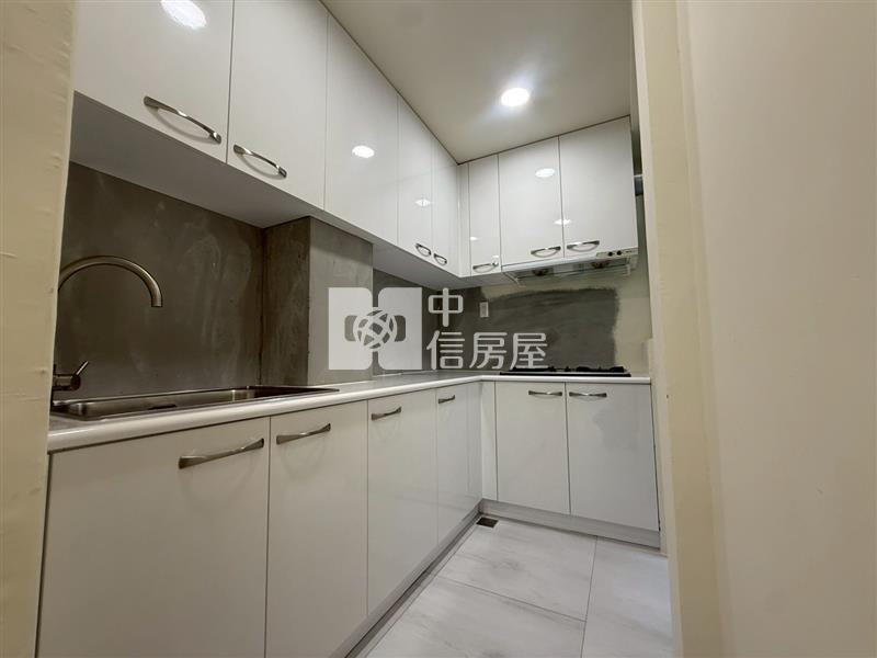 一中商圈全新整理三房幸福滿屋公寓房屋室內格局與周邊環境