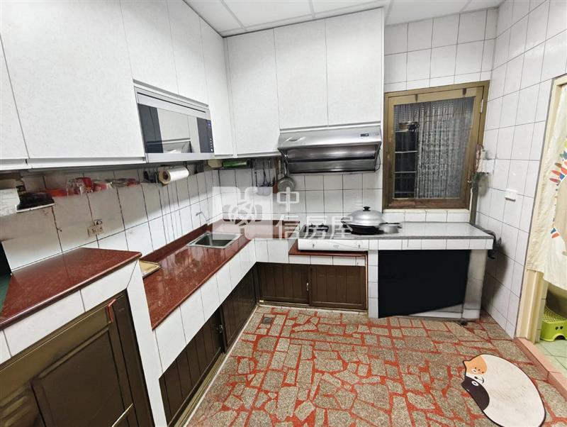 平鎮南勢重劃區活巷透天房屋室內格局與周邊環境
