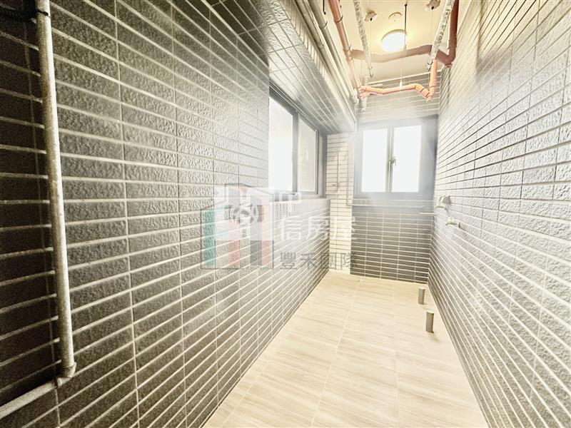 【豐禾】專-大園客運園區英堡日朗裝潢3房車房屋室內格局與周邊環境