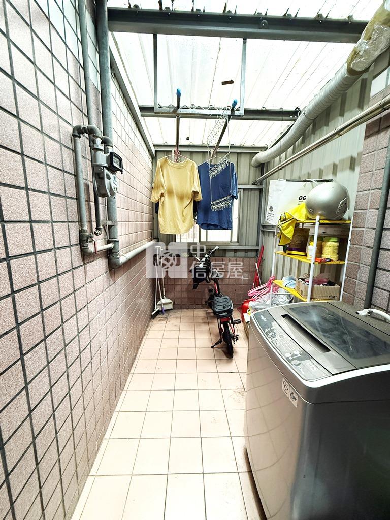 【新世紀】內壢金鑽名第電梯兩房車房屋室內格局與周邊環境