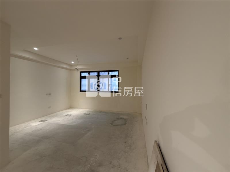 【安家】專任-近中壢夜市八米活巷大地坪店住房屋室內格局與周邊環境