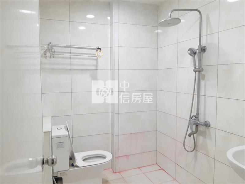 ●安樂市場旁稀有透天房屋室內格局與周邊環境