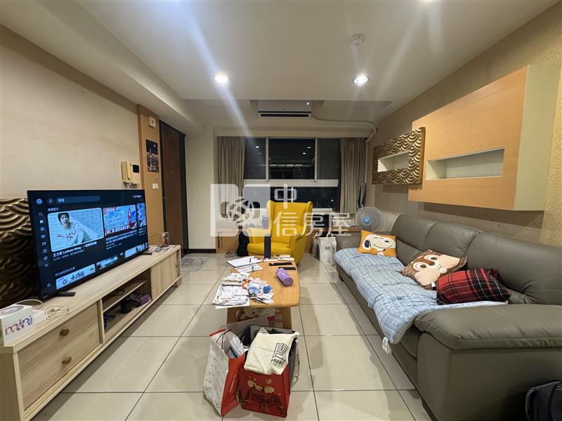 桃園醫院.巨星生活家高城美2房房屋室內格局與周邊環境