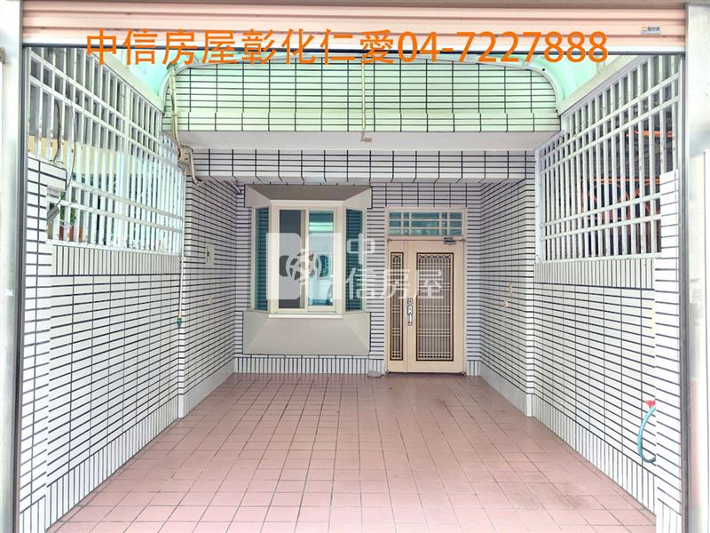 建國科大旁車庫透天房屋室內格局與周邊環境