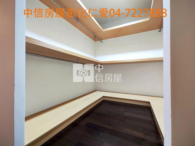 建國科大旁車庫透天房屋室內格局與周邊環境