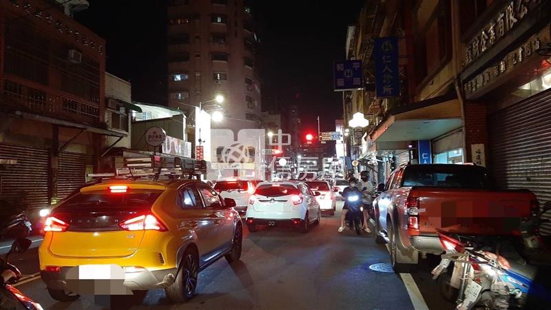 ●海洋大學金店面房屋室內格局與周邊環境