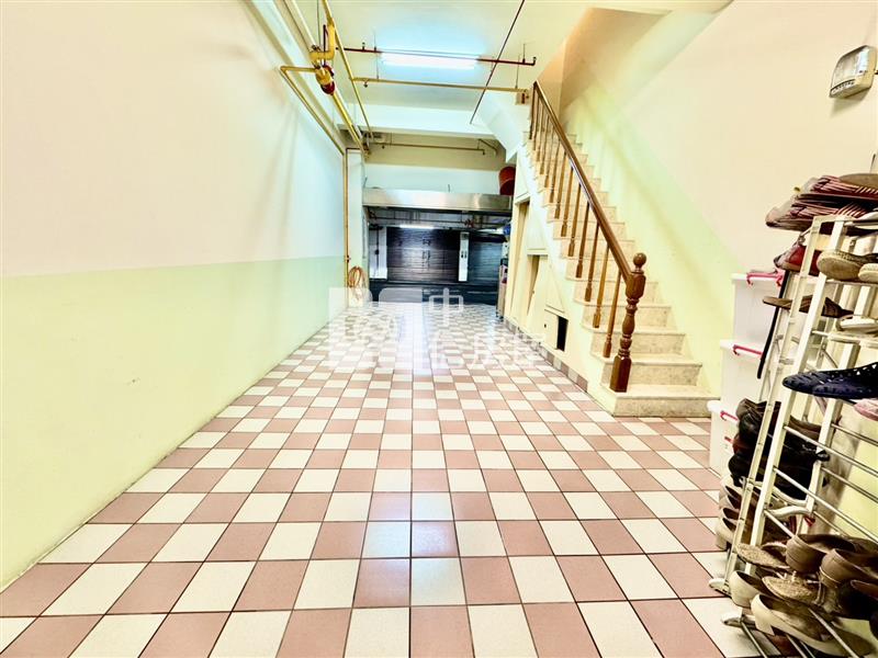 【安家】國泰香榭大地內壢雙車5房中庭花園別墅房屋室內格局與周邊環境