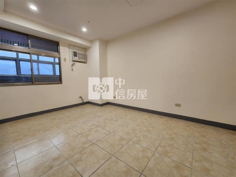 榮安一街景觀大四房房屋室內格局與周邊環境