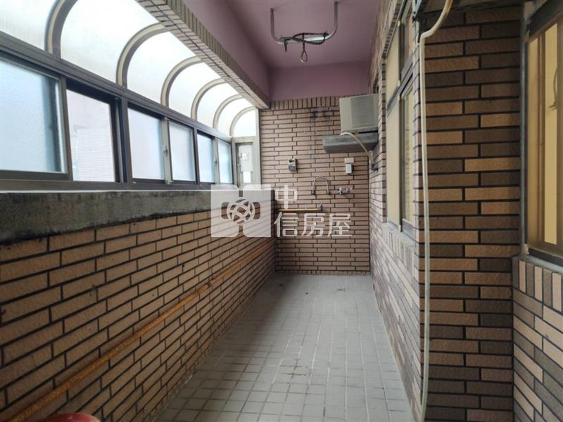 榮安一街景觀大四房房屋室內格局與周邊環境