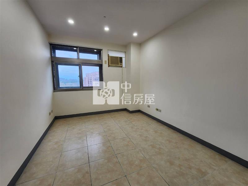 榮安一街景觀大四房房屋室內格局與周邊環境