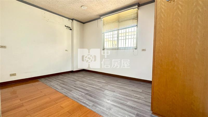 公誠國小旁別墅房屋室內格局與周邊環境