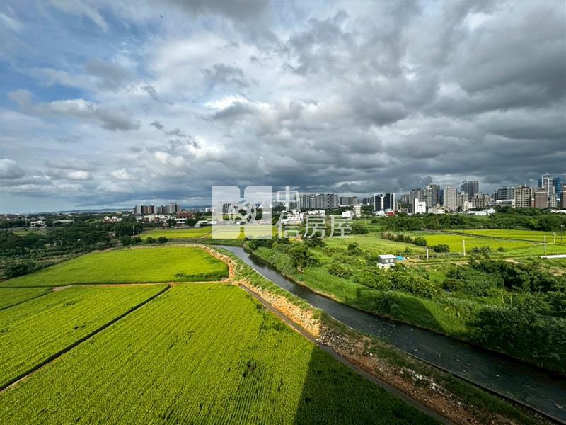近青埔【宜雄玉荷】景觀三房車房屋室內格局與周邊環境