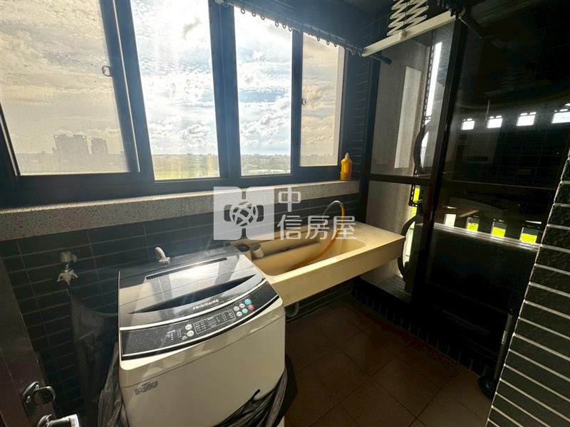 近青埔【宜雄玉荷】景觀三房車房屋室內格局與周邊環境