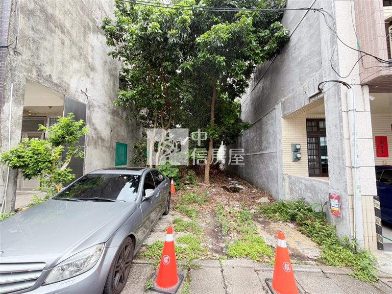 中壢後站.體育園區雙面臨路稀有建地房屋室內格局與周邊環境