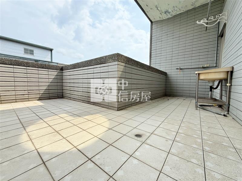 近楊梅交流道前院停車別墅房屋室內格局與周邊環境