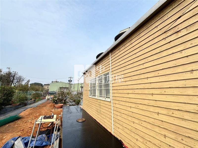 社子國小美田489坪(附合法資材室15.9坪)房屋室內格局與周邊環境