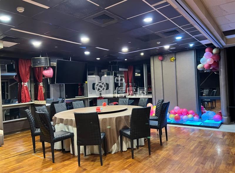 皇冠港景16房屋室內格局與周邊環境