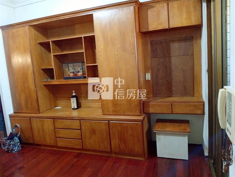 北區太皇園套房有車位電寓房屋室內格局與周邊環境