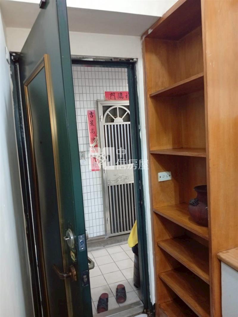 北區太皇園套房有車位電寓房屋室內格局與周邊環境