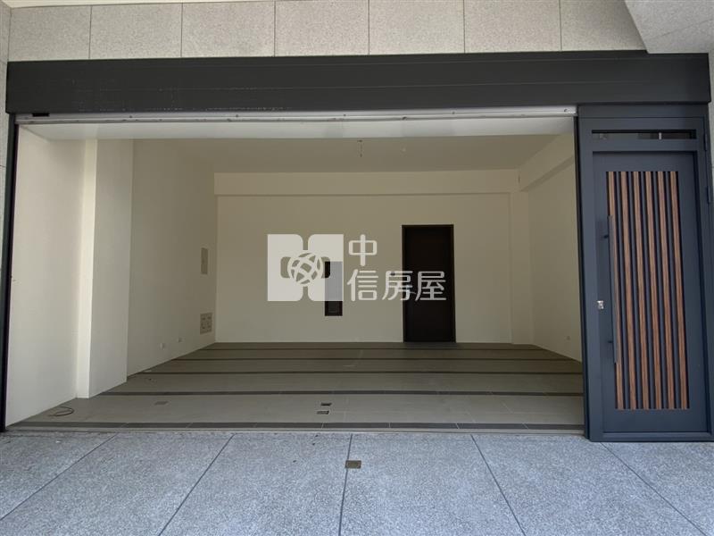 潭子頭家學區|大面寬雙車電梯別墅A戶房屋室內格局與周邊環境