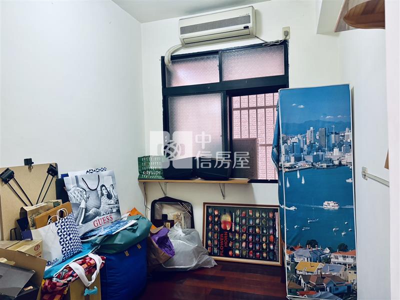 振興超美公寓三樓房屋室內格局與周邊環境
