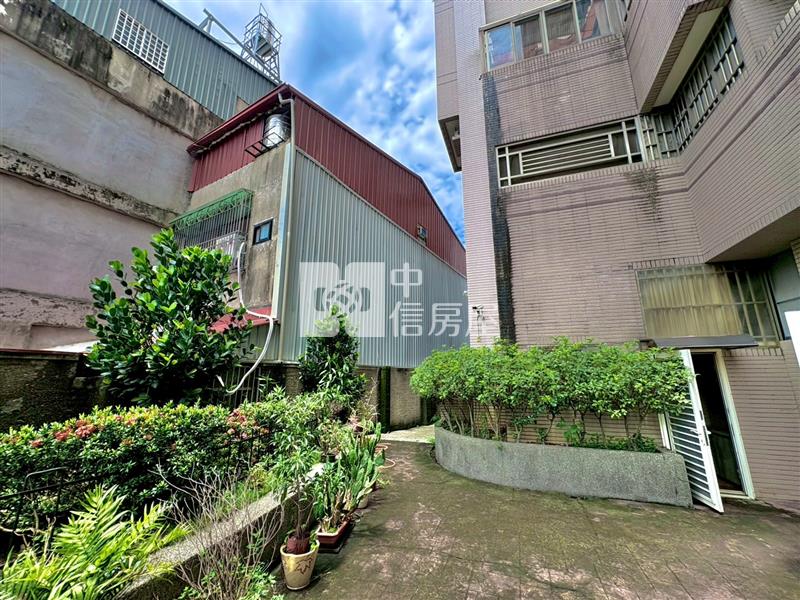 宏仁國中 鮮綠大樓 邊間樓店房屋室內格局與周邊環境