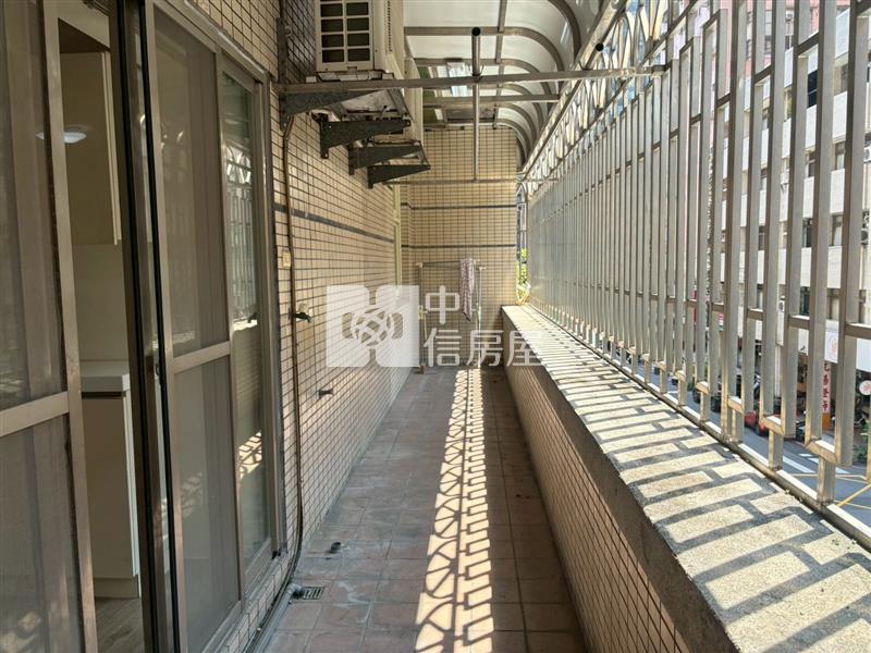 中港世紀紅三房平車美屋房屋室內格局與周邊環境
