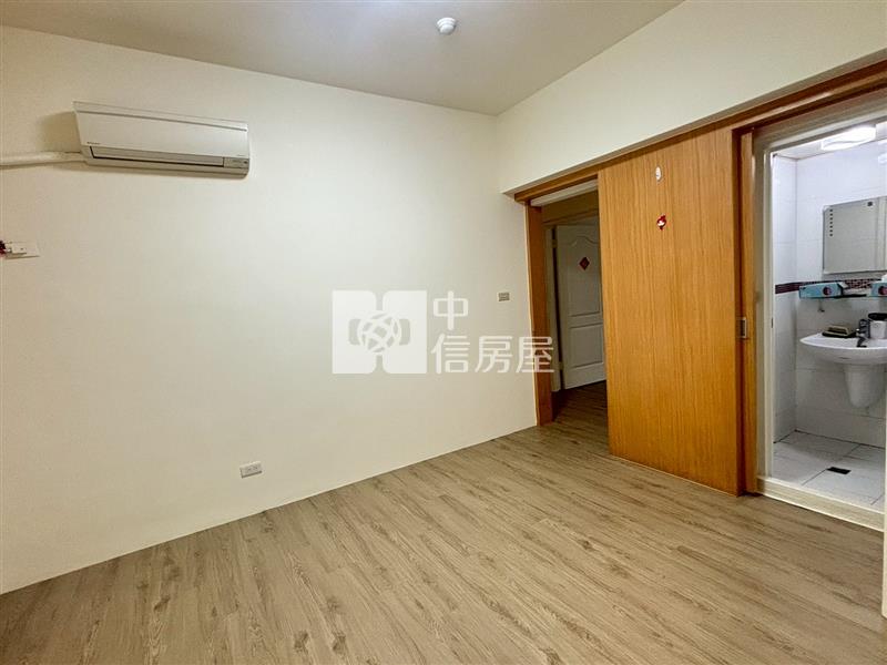 中港世紀紅三房平車美屋房屋室內格局與周邊環境
