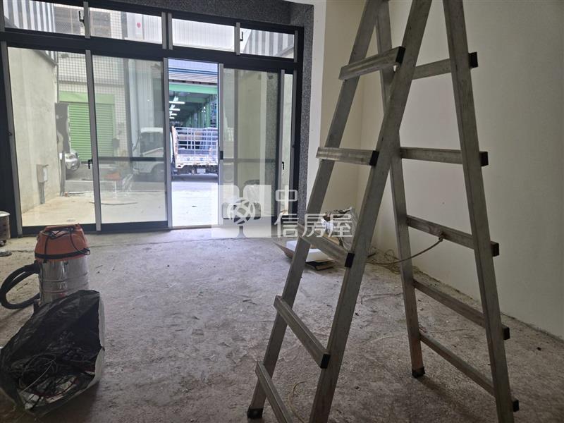 中央路巷旁店面房屋室內格局與周邊環境