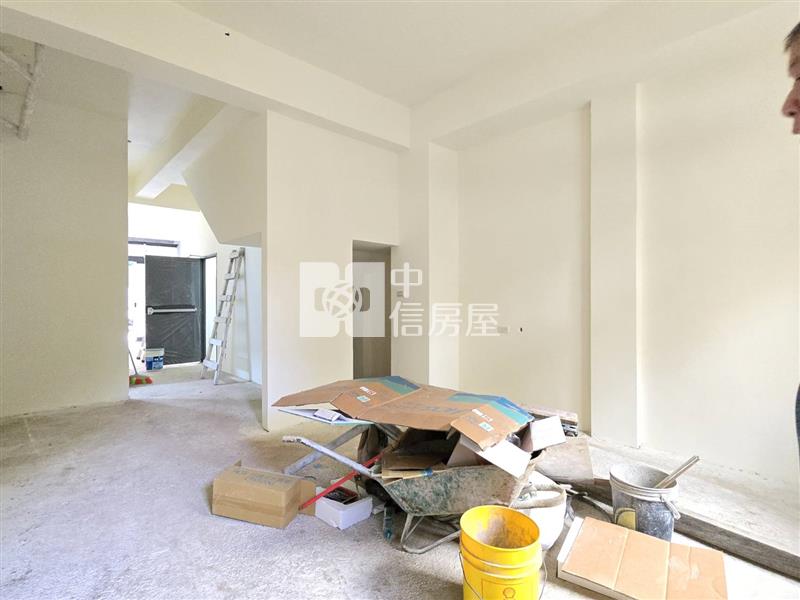 中央路巷旁店面房屋室內格局與周邊環境