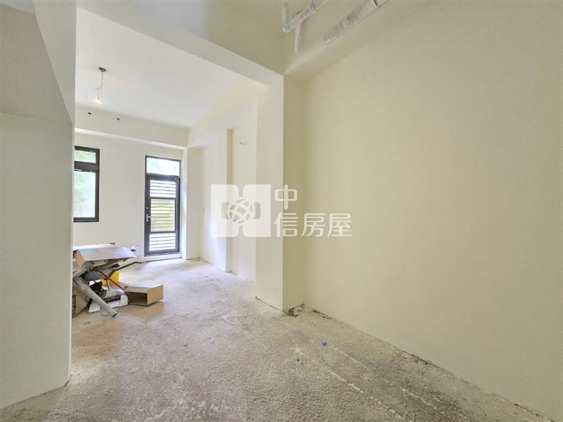 中央路巷旁店面房屋室內格局與周邊環境