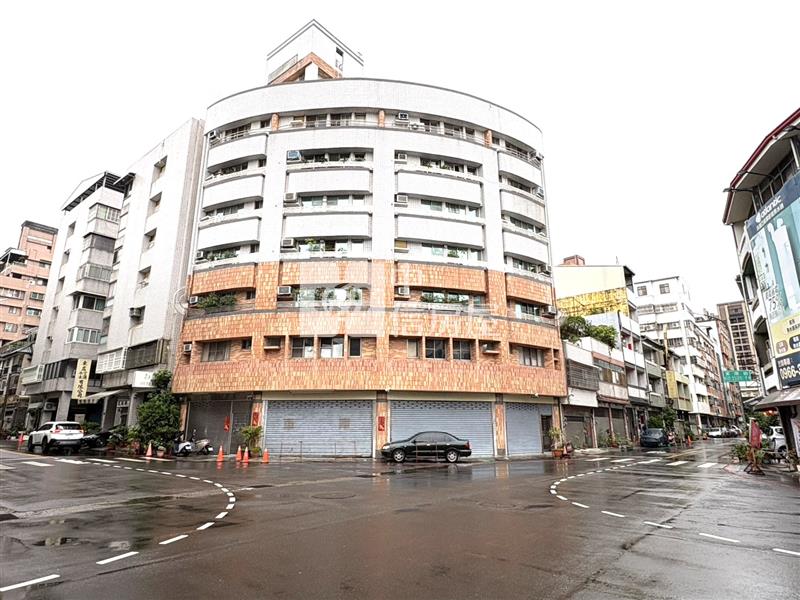 進德國小5房美廈房屋室內格局與周邊環境