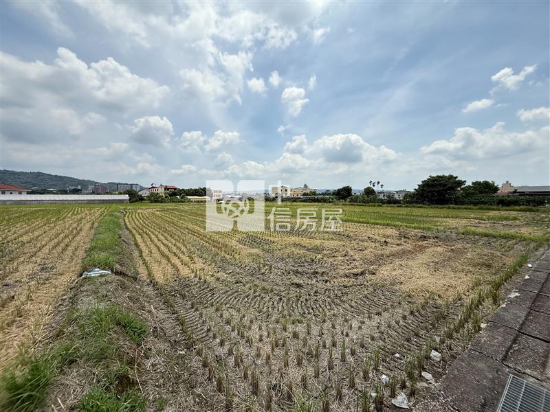 【安家】專任-草屯臨登輝路都內美農地2房屋室內格局與周邊環境