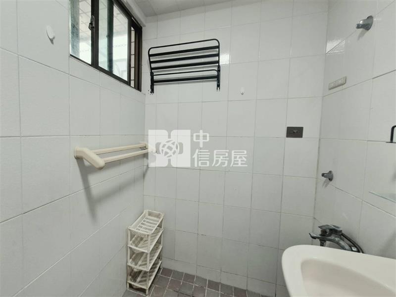 華馨園靓套房房屋室內格局與周邊環境