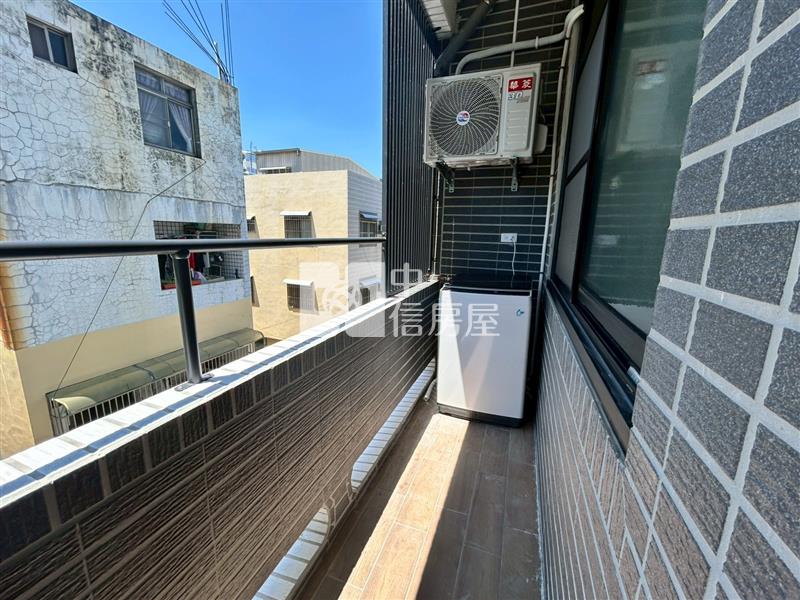 前鎮捷運站全翻新6套房收租透天房屋室內格局與周邊環境