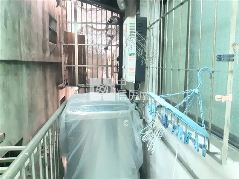●南榮路店面1樓加2樓房屋室內格局與周邊環境