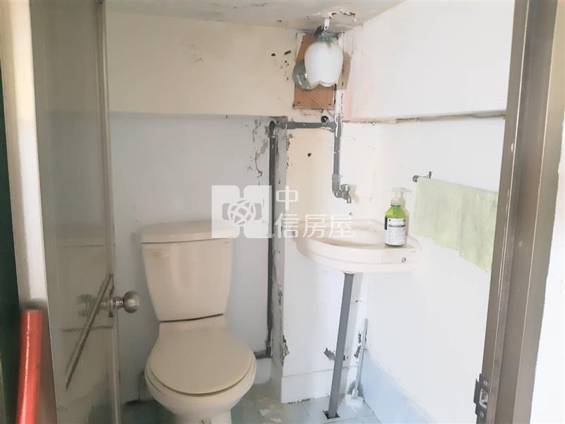 ●南榮路店面1樓加2樓房屋室內格局與周邊環境