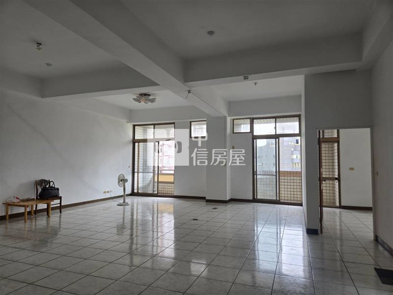 員林八條通財經大樓房屋室內格局與周邊環境