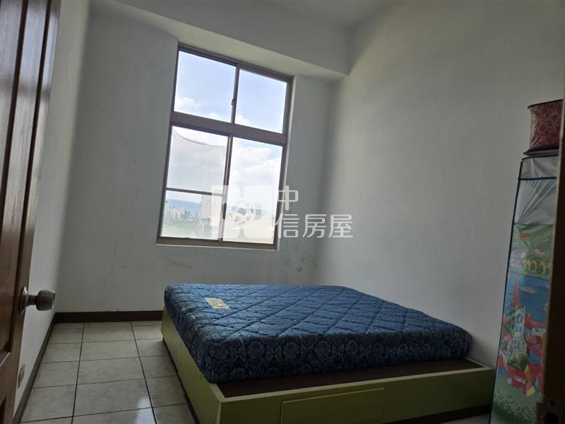 員林八條通財經大樓房屋室內格局與周邊環境