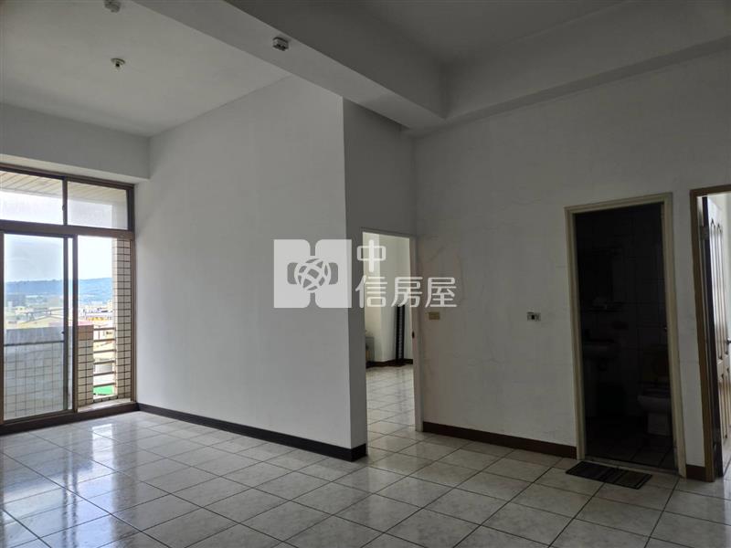 員林八條通財經大樓房屋室內格局與周邊環境