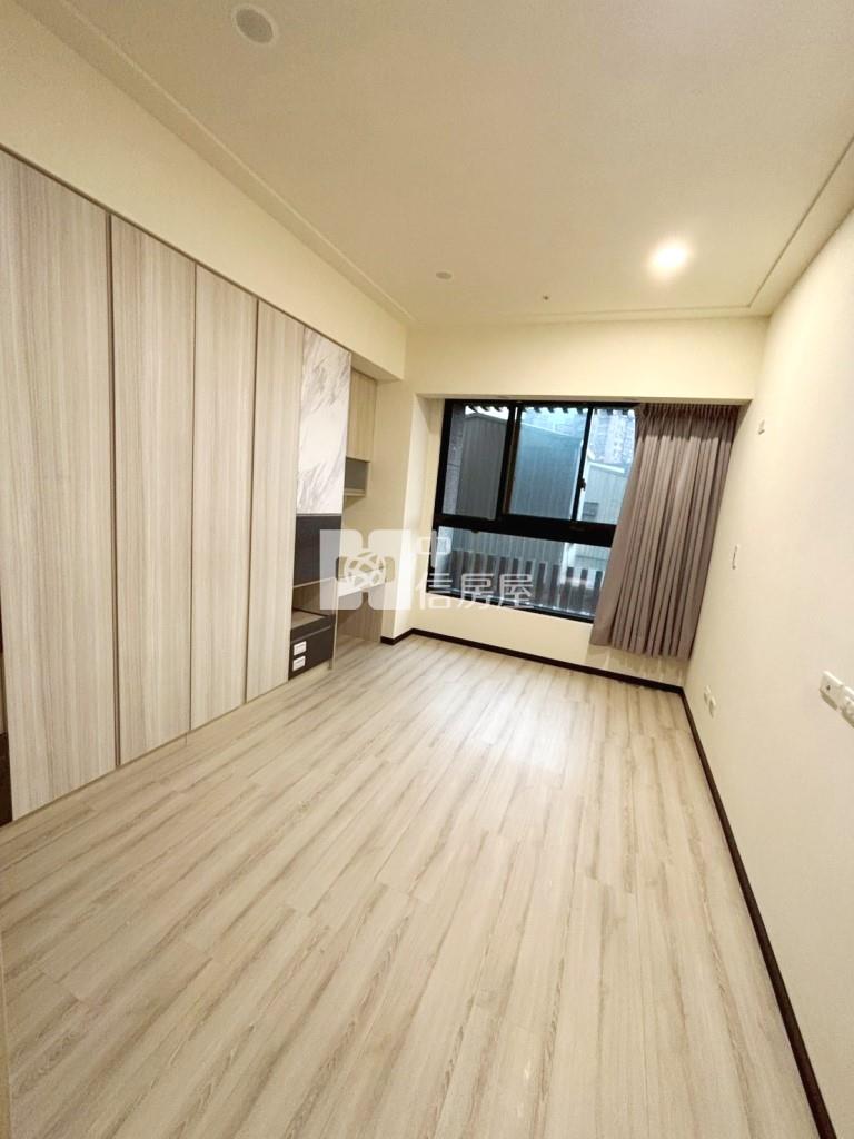 【新世紀】巿中心鼎藏帝苑三房車房屋室內格局與周邊環境