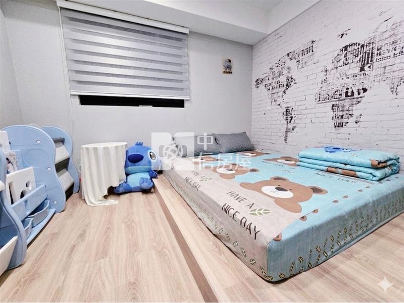 【奔馳】飛飛想精美3房雙車房屋室內格局與周邊環境