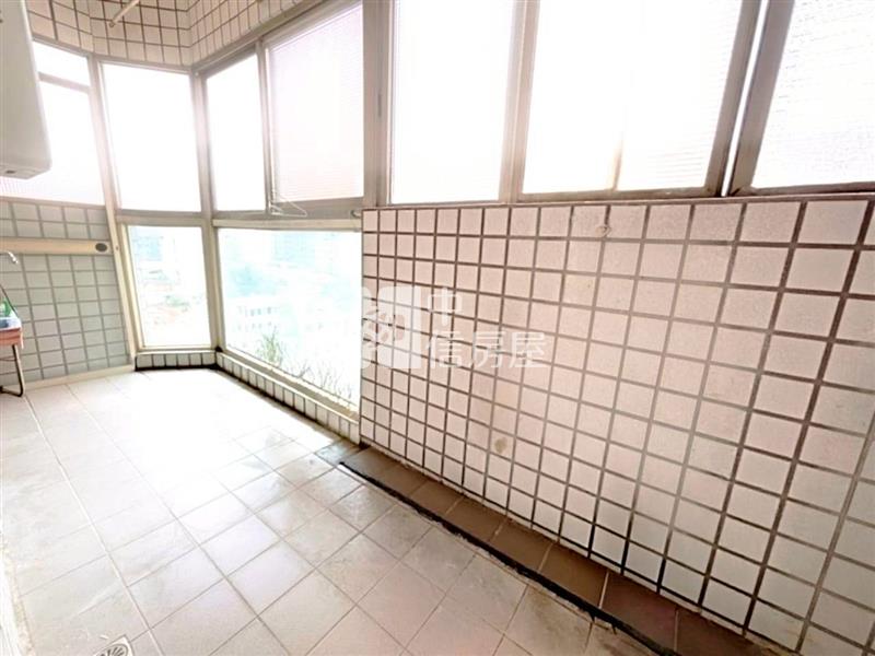 松竹大都會別墅大三房房屋室內格局與周邊環境